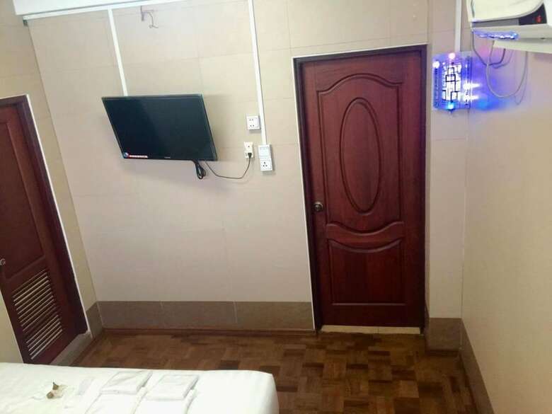 Hotel Pandora Motel