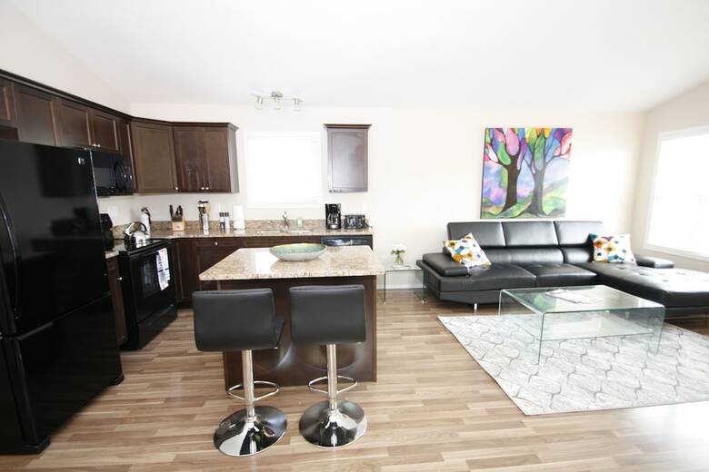 Hotel Hampton 3bd 2br Near Airport