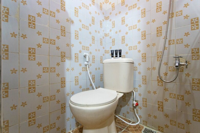 Hotel Reddoorz Pesanggrahan