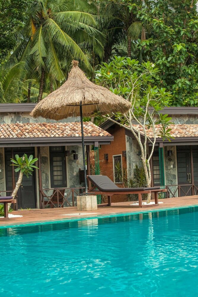 Hotel Villa Pinnawala & Restaurant