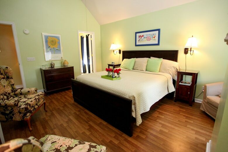 Homestead Bed & Breakfast At Rehoboth