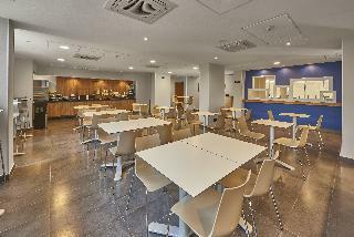 Hotel City Express Celaya Galerias