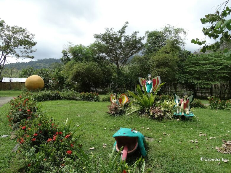 Tent And Breakfast At Irawan Park