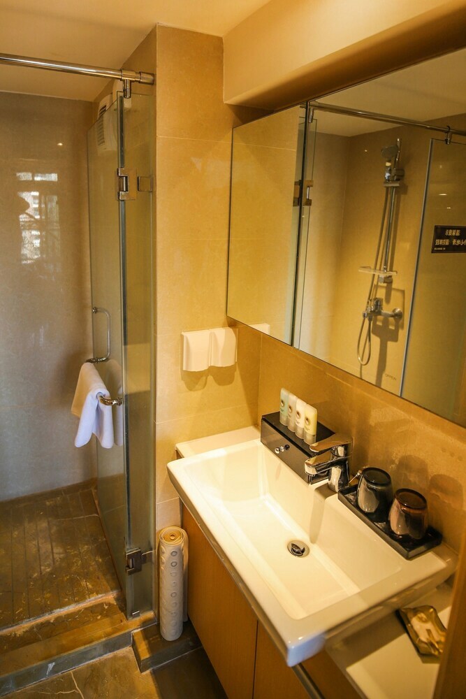 Apartamentos Royal Garden