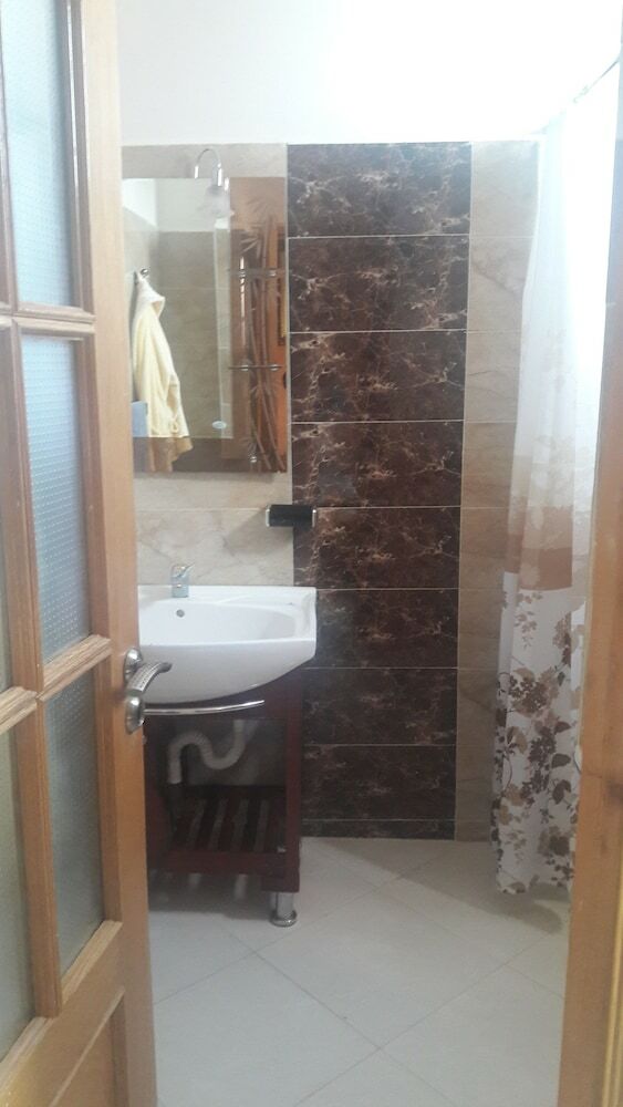 Hotel Tamri House