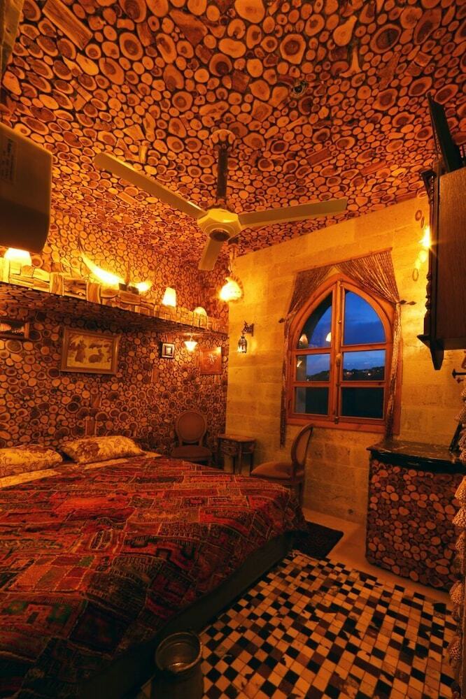 Hotel Remhala Guest House