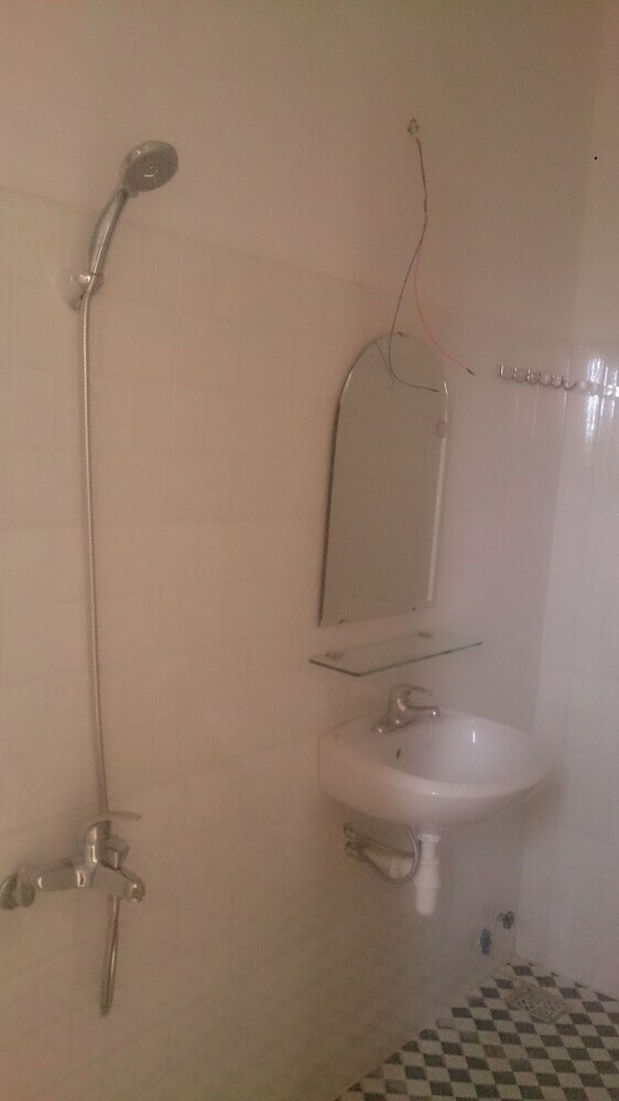 Hotel Vinabooker Huynh Tan Phat