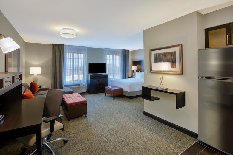 Hotel Staybridge Suites Benton Harbor - St. Joseph