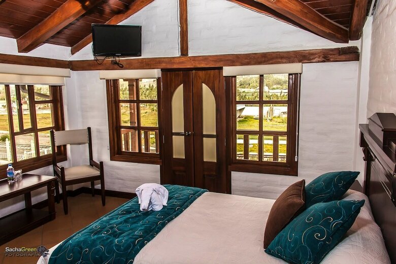 Hotel Hoster�a Imperio Real