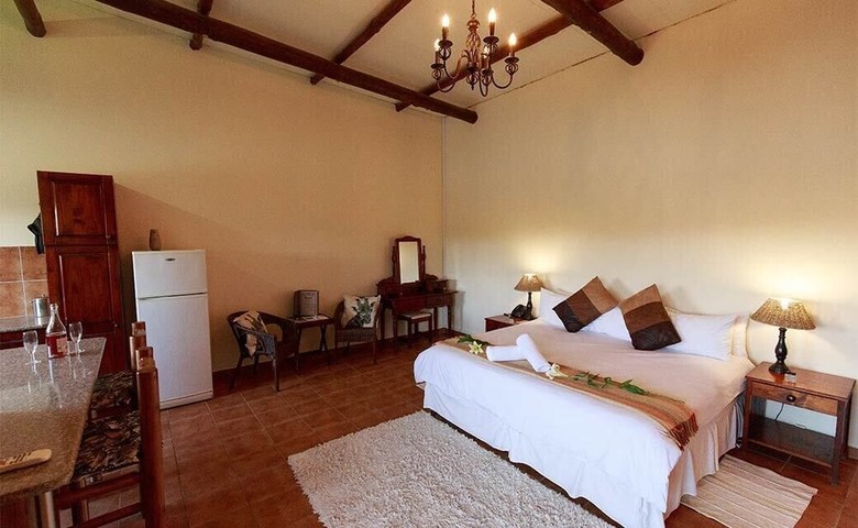 Posada Rain Farm Game Lodge