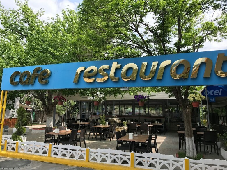 Kisikpet Hotel