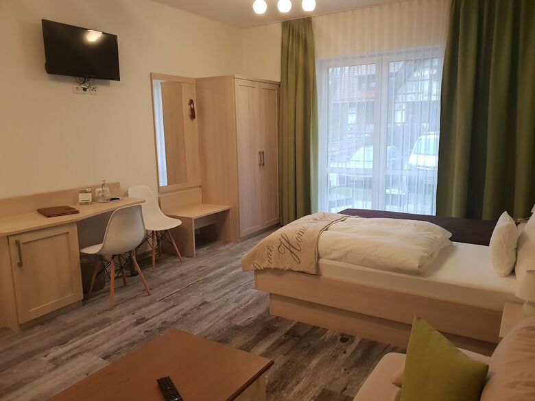 Neue M�hle Hotel Und Restaurant