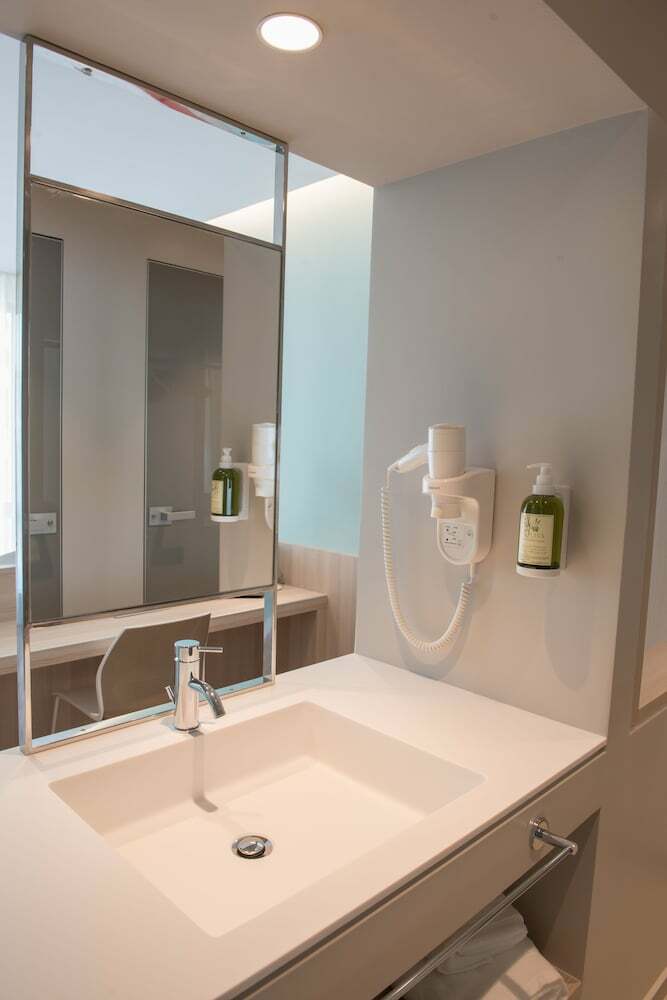 Kubic Athens Smart Hotel