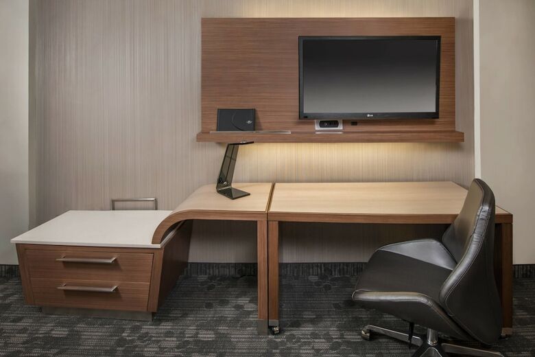 Hotel Courtyard By Marriott Wayne Fairfield