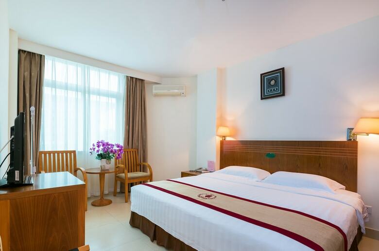 Hotel Hna Airport Express - Sanya