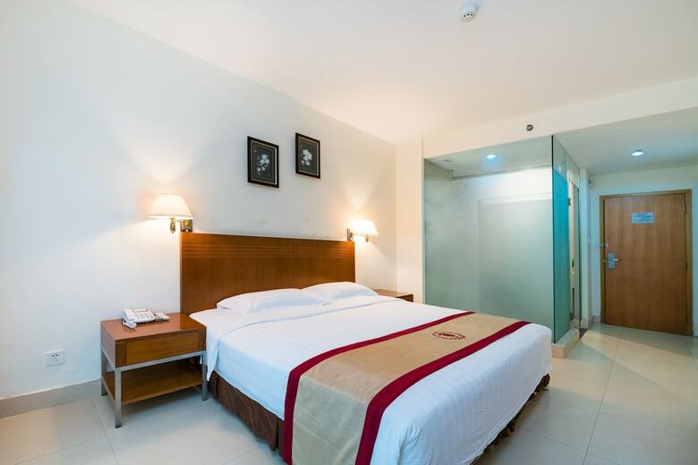Hotel Hna Airport Express - Sanya