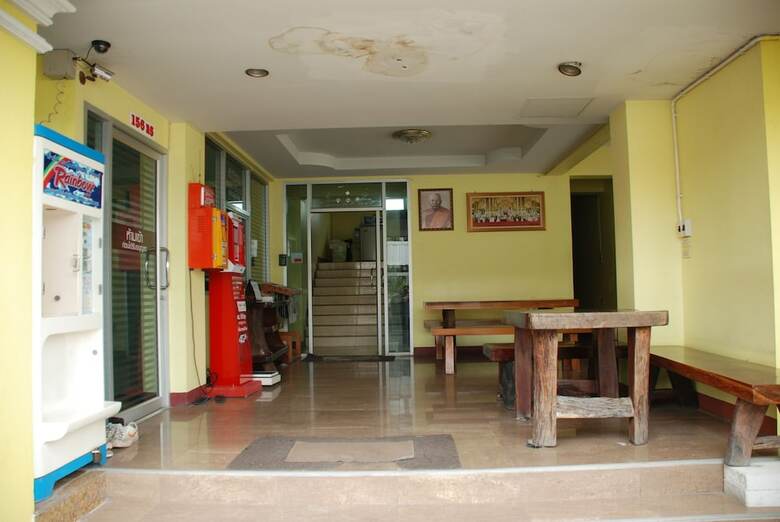Hotel Nuttasit Apartment