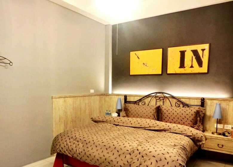 Bed & Breakfast Elysees House