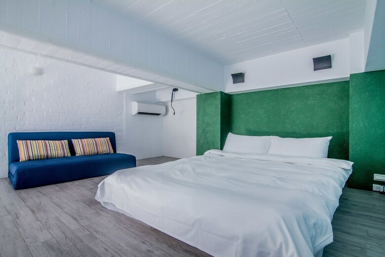 Color Reefs B&B