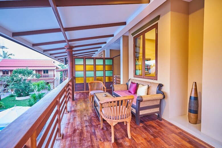 Hotel Hueankhamhom Resort