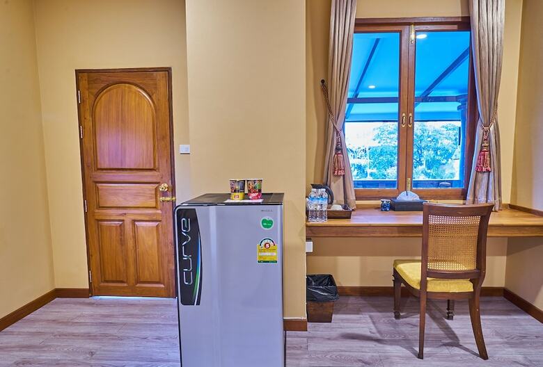 Hotel Hueankhamhom Resort