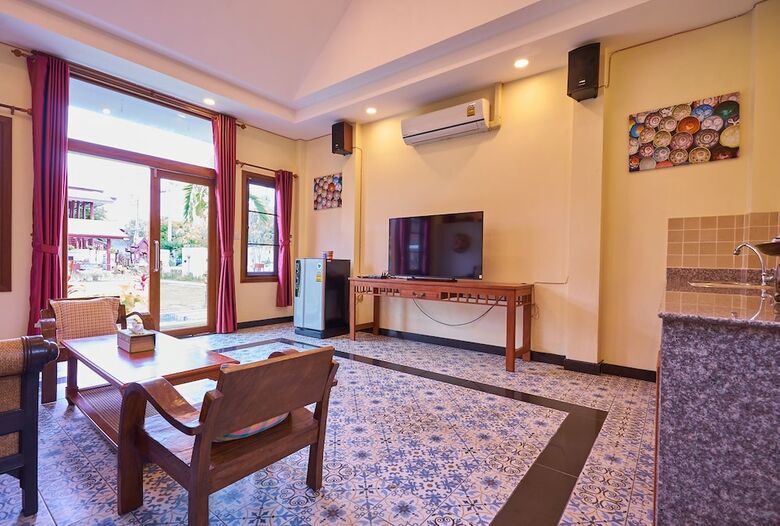 Hotel Hueankhamhom Resort