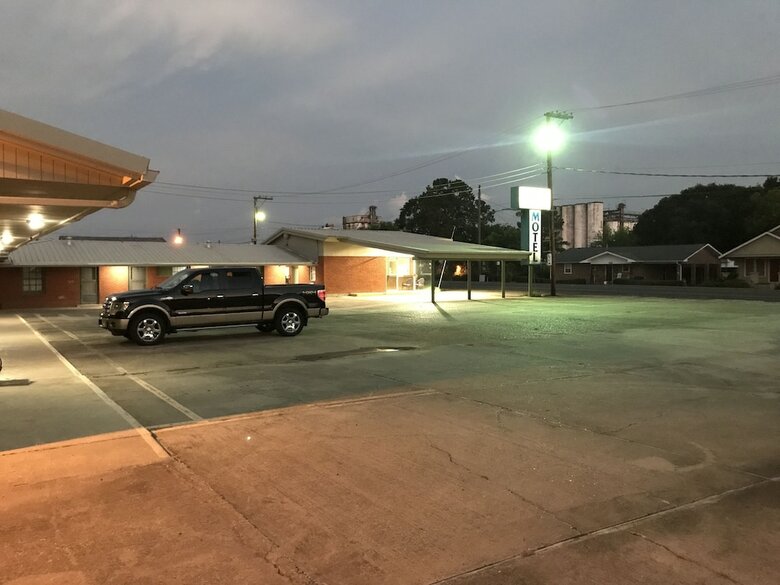 Sunnyside Motel