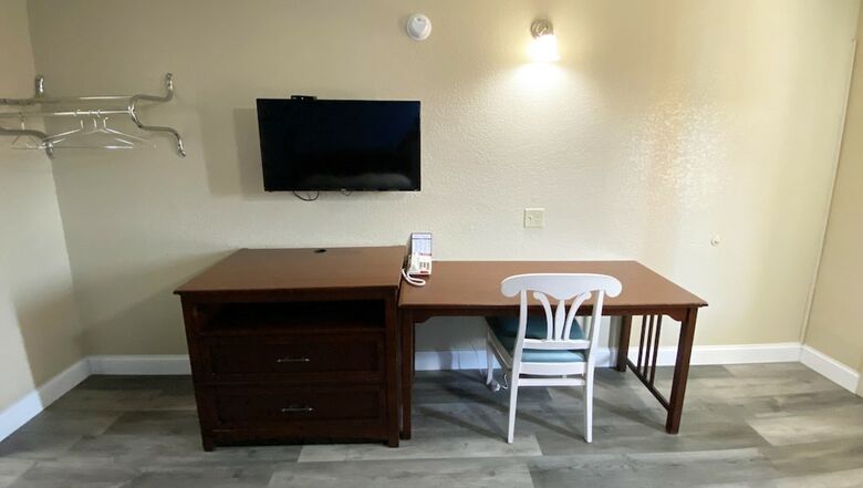 Hotel Express Inn Newport News