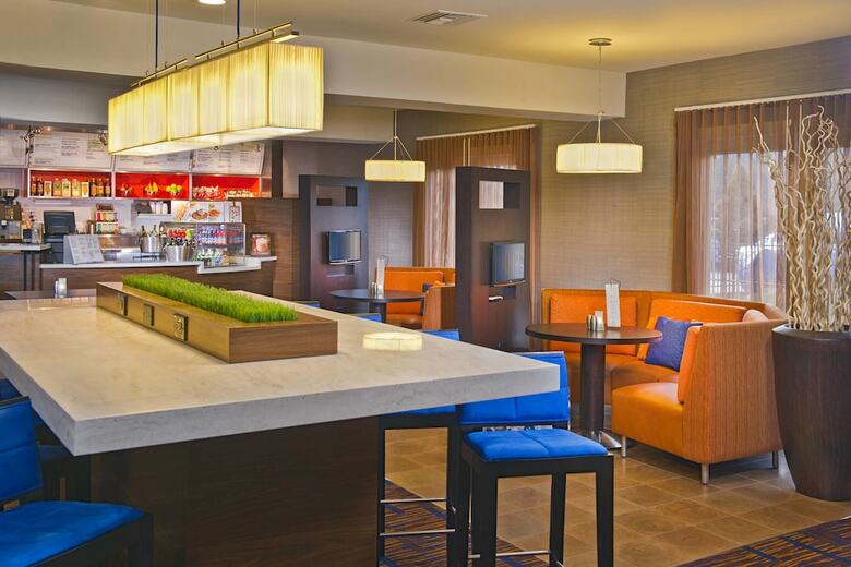 Hotel Courtyard By Marriott Tinton Falls Eatontown