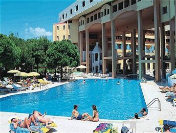 Hotel Corinthia Excelsior