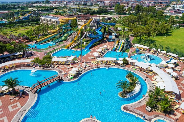 Club Hotel Turan Prince World