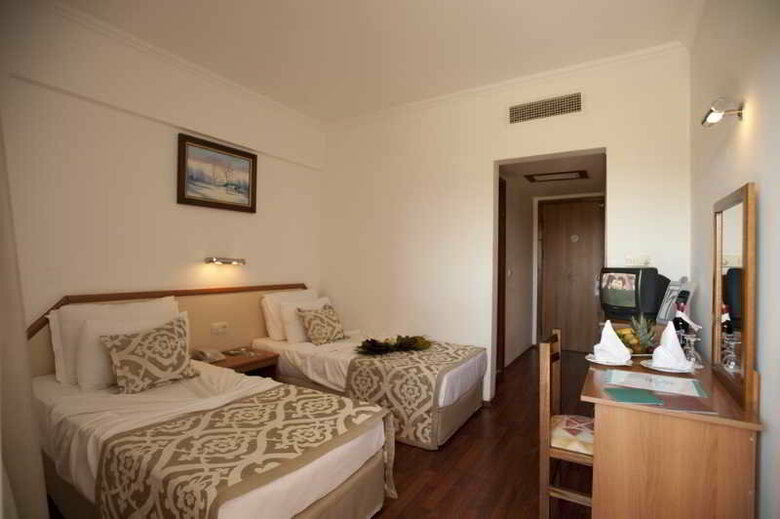 Club Hotel Turan Prince World