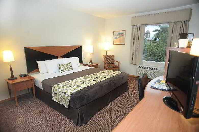 Hotel Sleep Inn Paseo Las Damas
