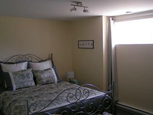 Nowak's Own B&B