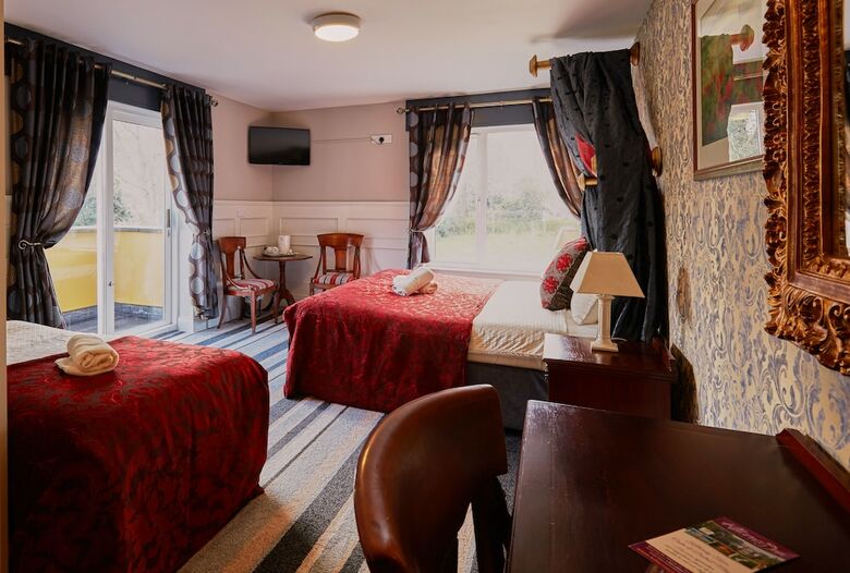 Hotel Killarney Inn