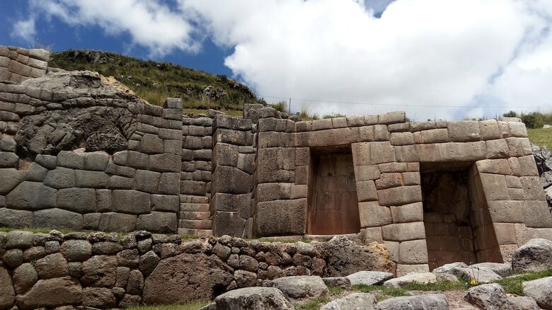 Hostal The Luxe Cusco Hostel