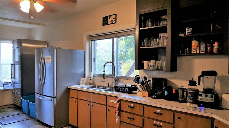 Hostal Bunk & Brew Historic Lucas House