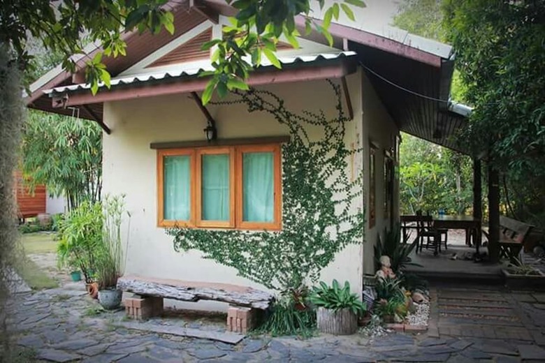 Hotel Rai Lung Tui Homestay