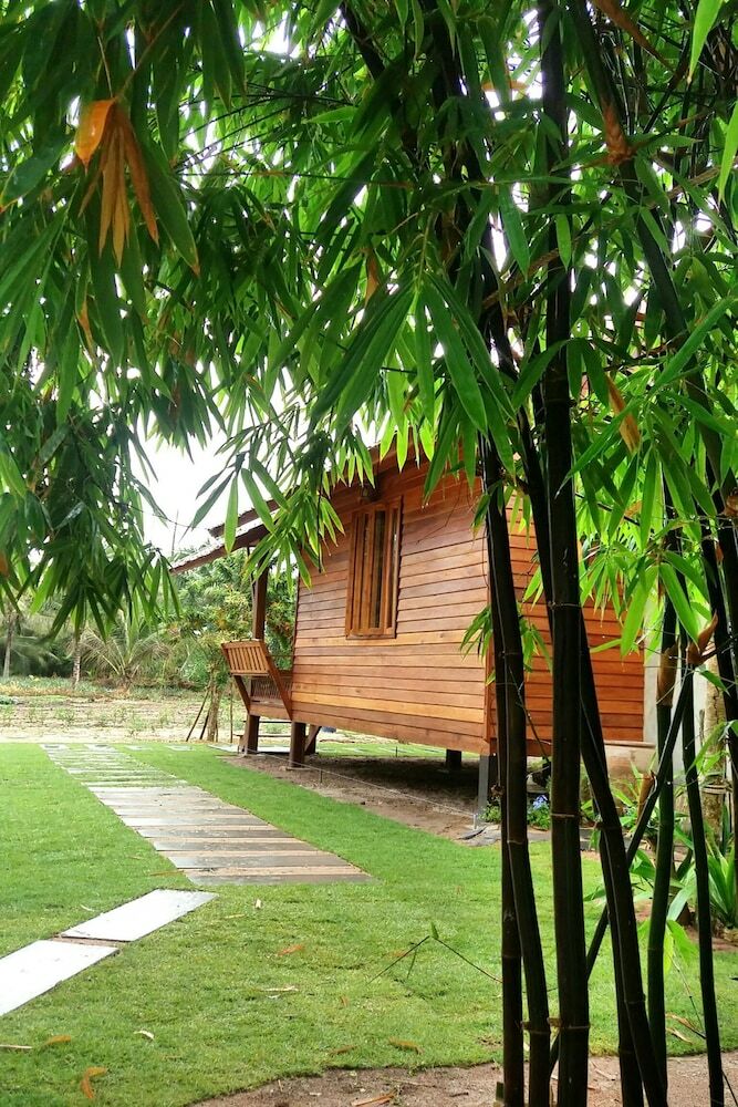 Hotel Rai Lung Tui Homestay