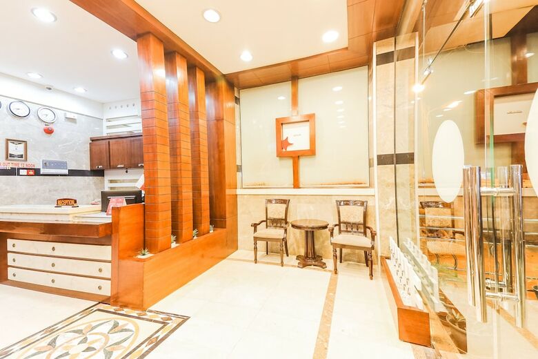 Aparthotel Star Emirates Furnished Apartment