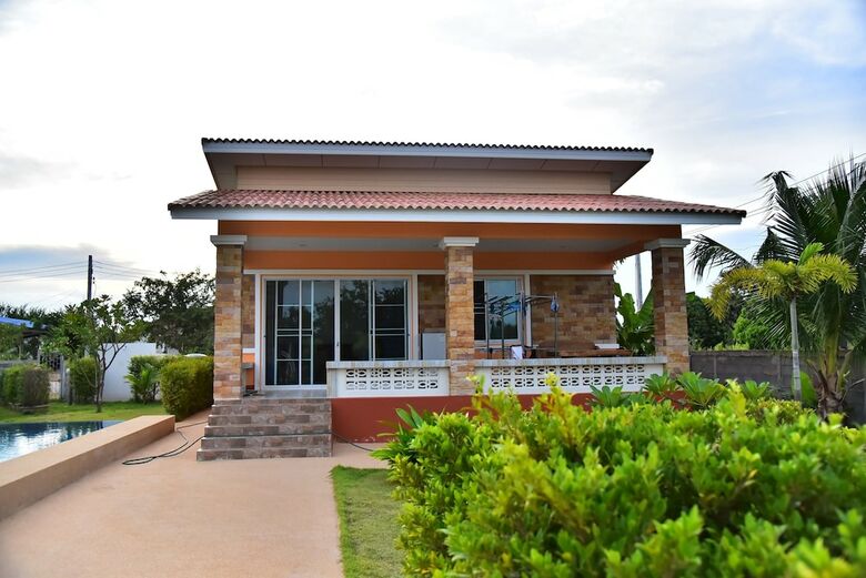 Hotel Oyo 949 Sansuk Resort Paknampran