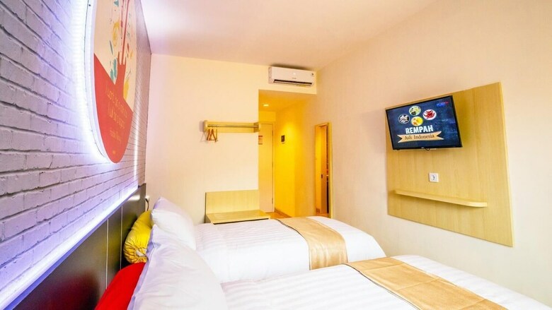Hotel Front One Inn Muntilan