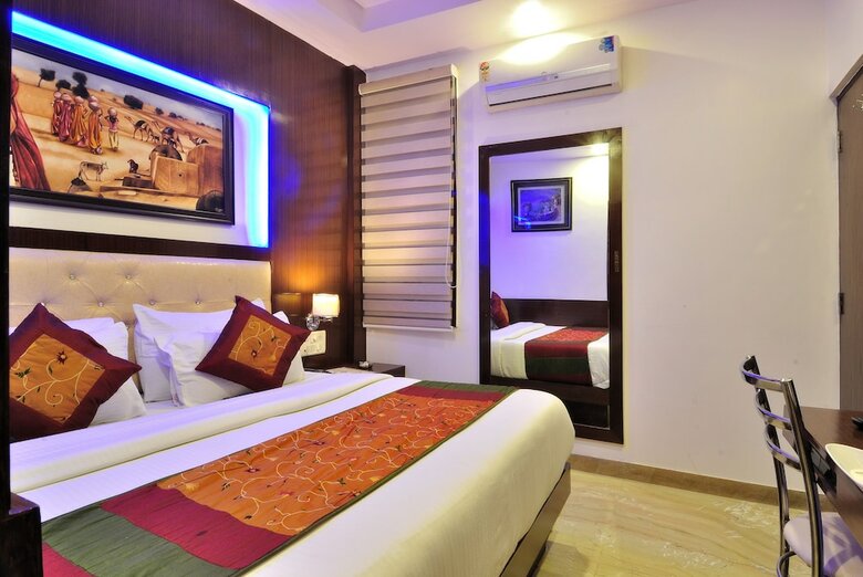 Hotel Check In Room Sangatrashan