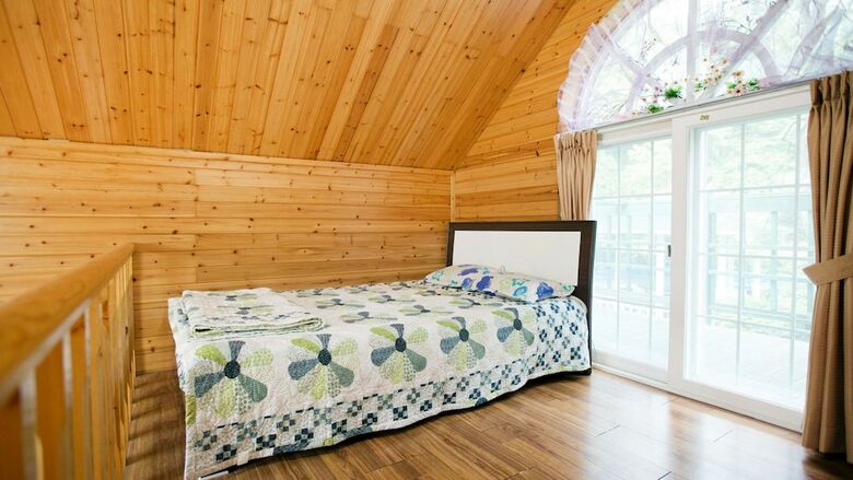 Baenae-gol Picture And Garden Pension
