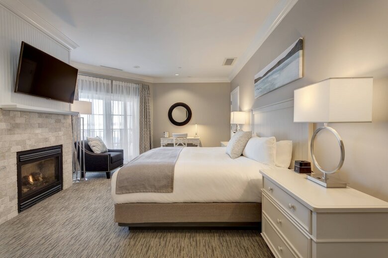 Hotel Inn At Bay Harbor, Autograph Collection