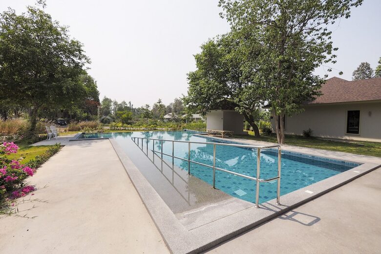 Hotel Capital O871 Baan Ping Kan Longstay