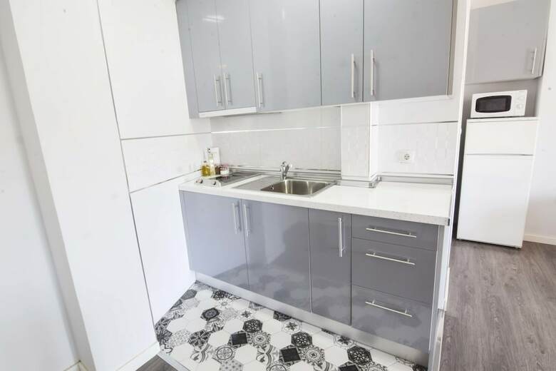 Apartamentos Letmalaga Atarazanas Market