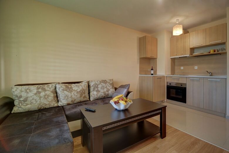 Hotel Redenka Holiday Club