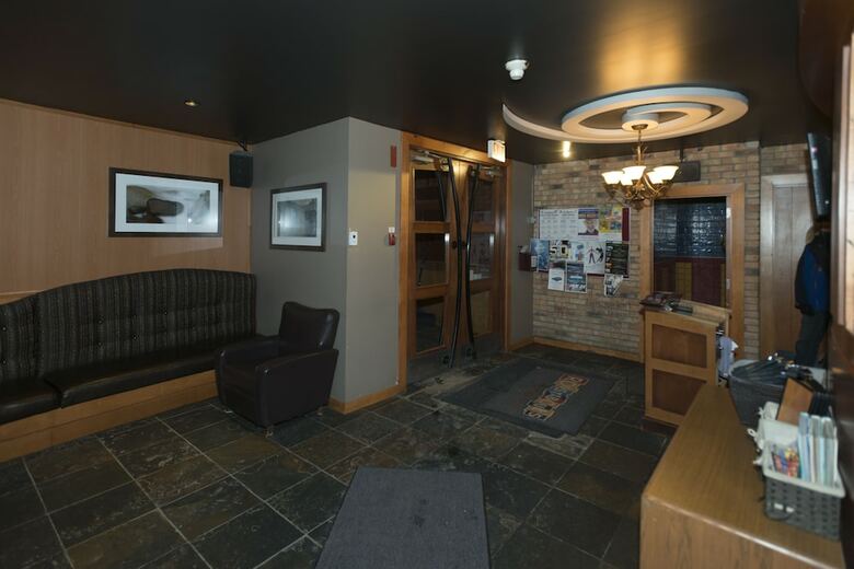 Hotel Lakeview Inns & Suites - Fort St. John