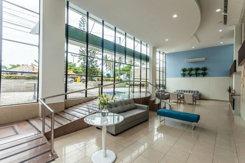 Hotel Jo�o Pessoa Hplus Beach